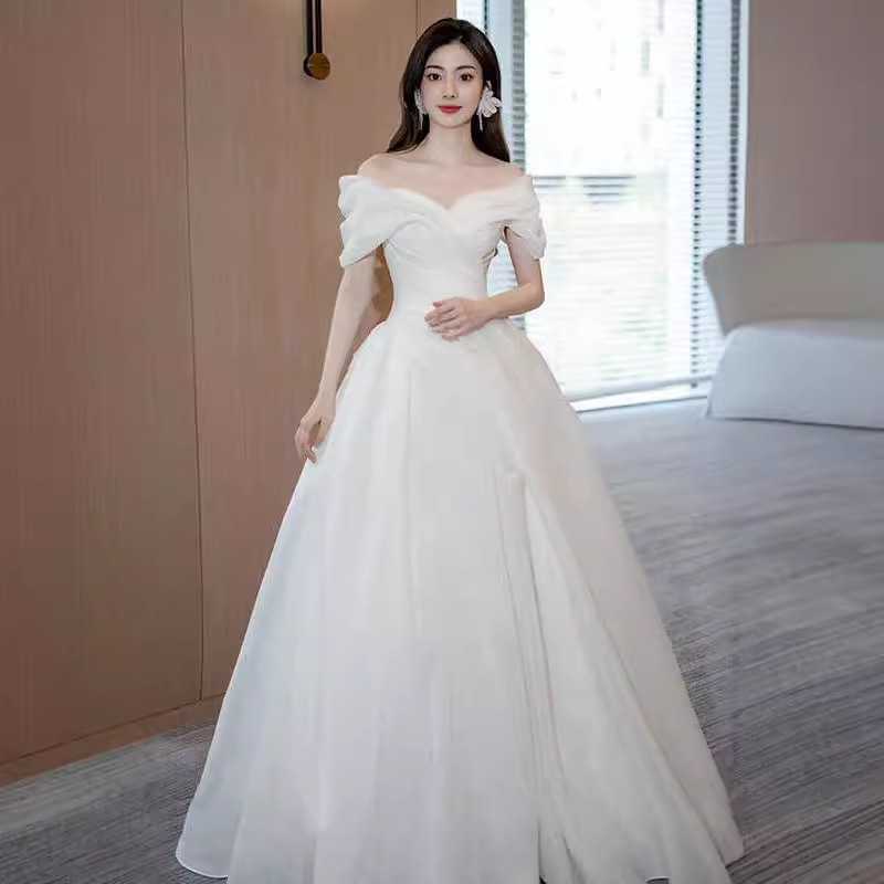 Lighting Wedding Outdoor - Robe de mariée légère de style