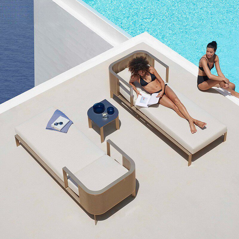 Chaises d'extérieur pour hôtel - Outdoor Lighting Around Pool avis et prix