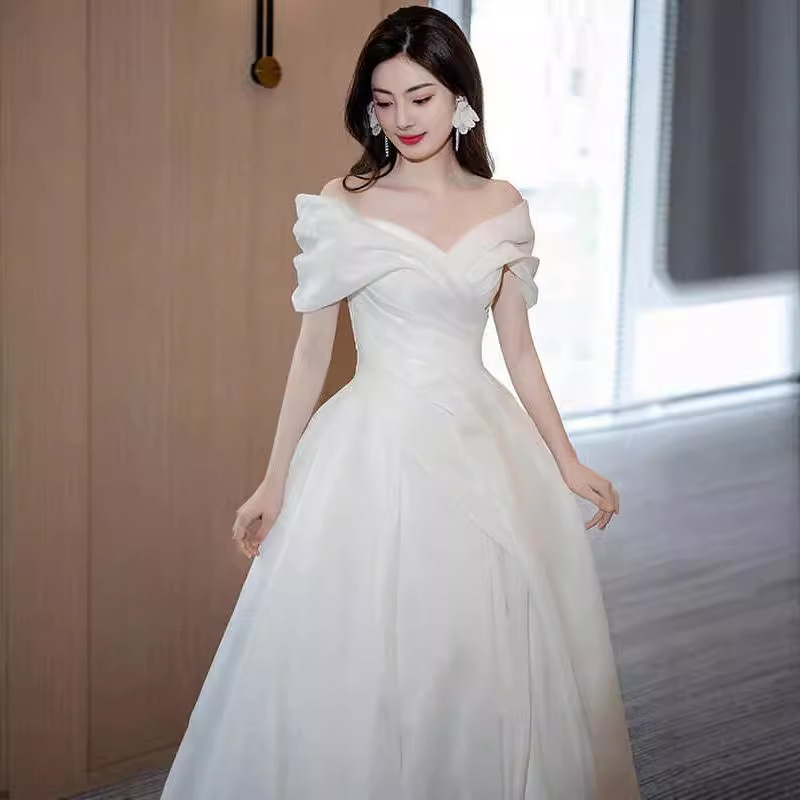 Robe de mariée légère de style - Lighting Wedding Outdoor avis et prix