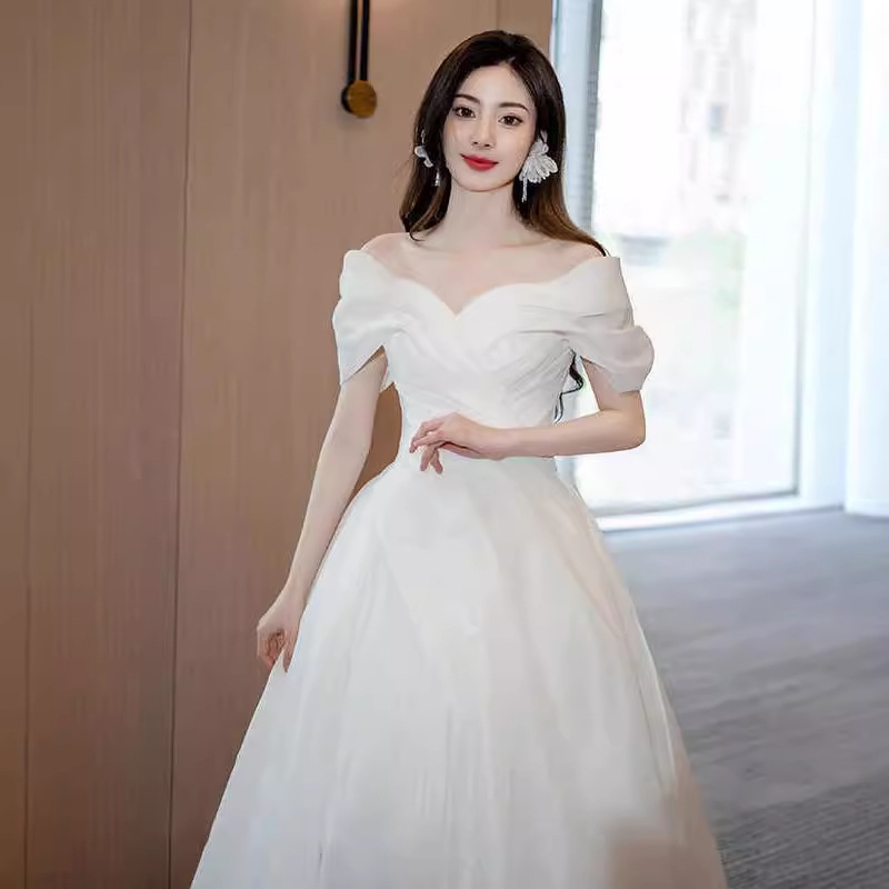 Robe de mariée légère de style - Lighting Wedding Outdoor avis et prix
