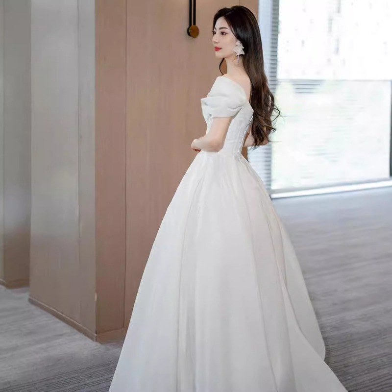 Robe de mariée légère de style - Lighting Wedding Outdoor avis et prix
