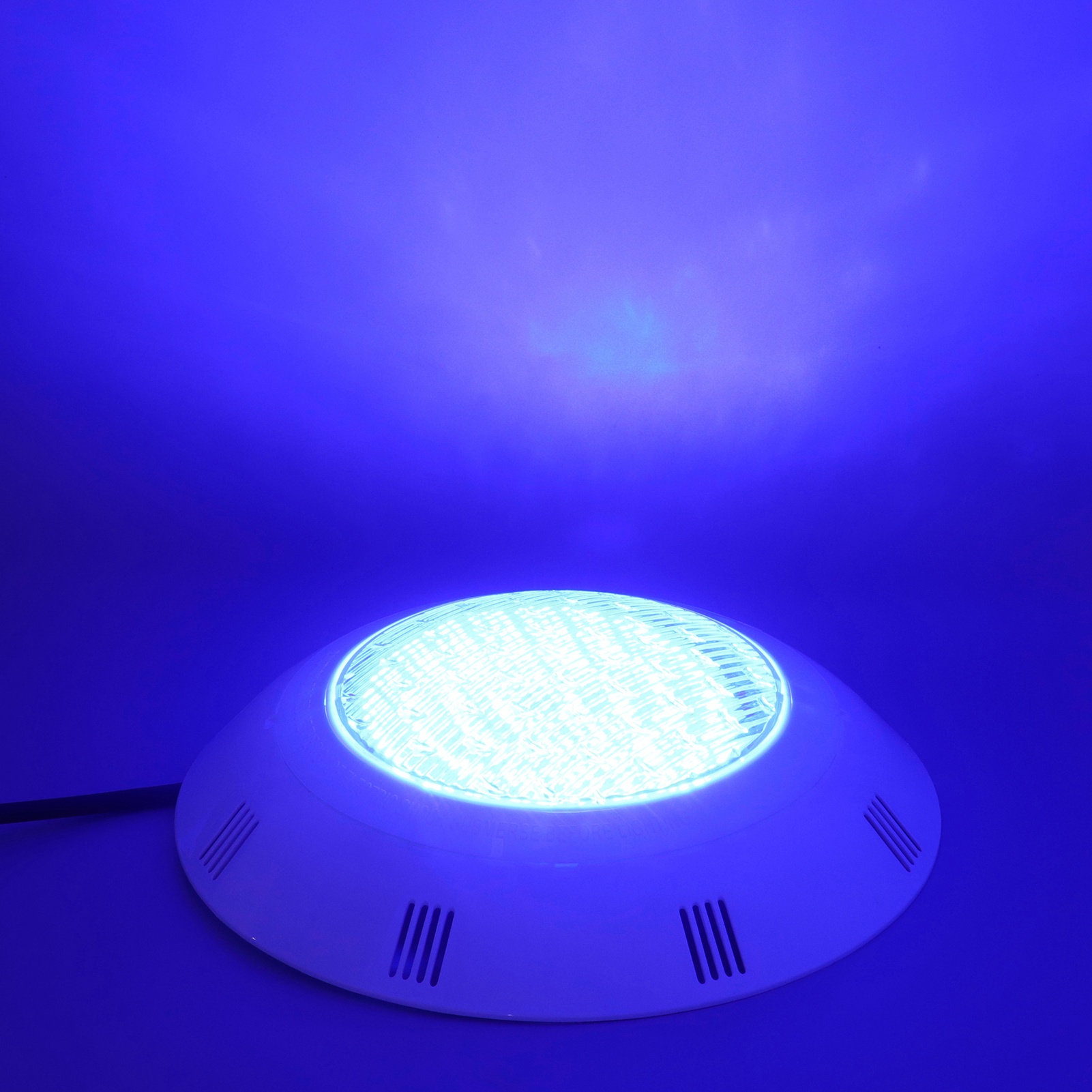 AC12V LED lumière sous-Marine  - Pond Light Submersible avis et prix